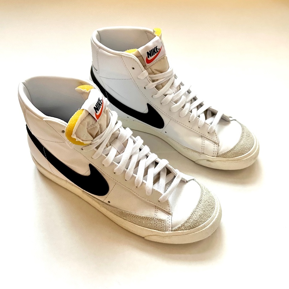 NIKE Blazer OG Mid '77 in Mens size 10